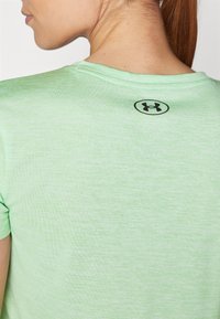Under Armour TECH TWIST - Športové tričko - matrix green/white