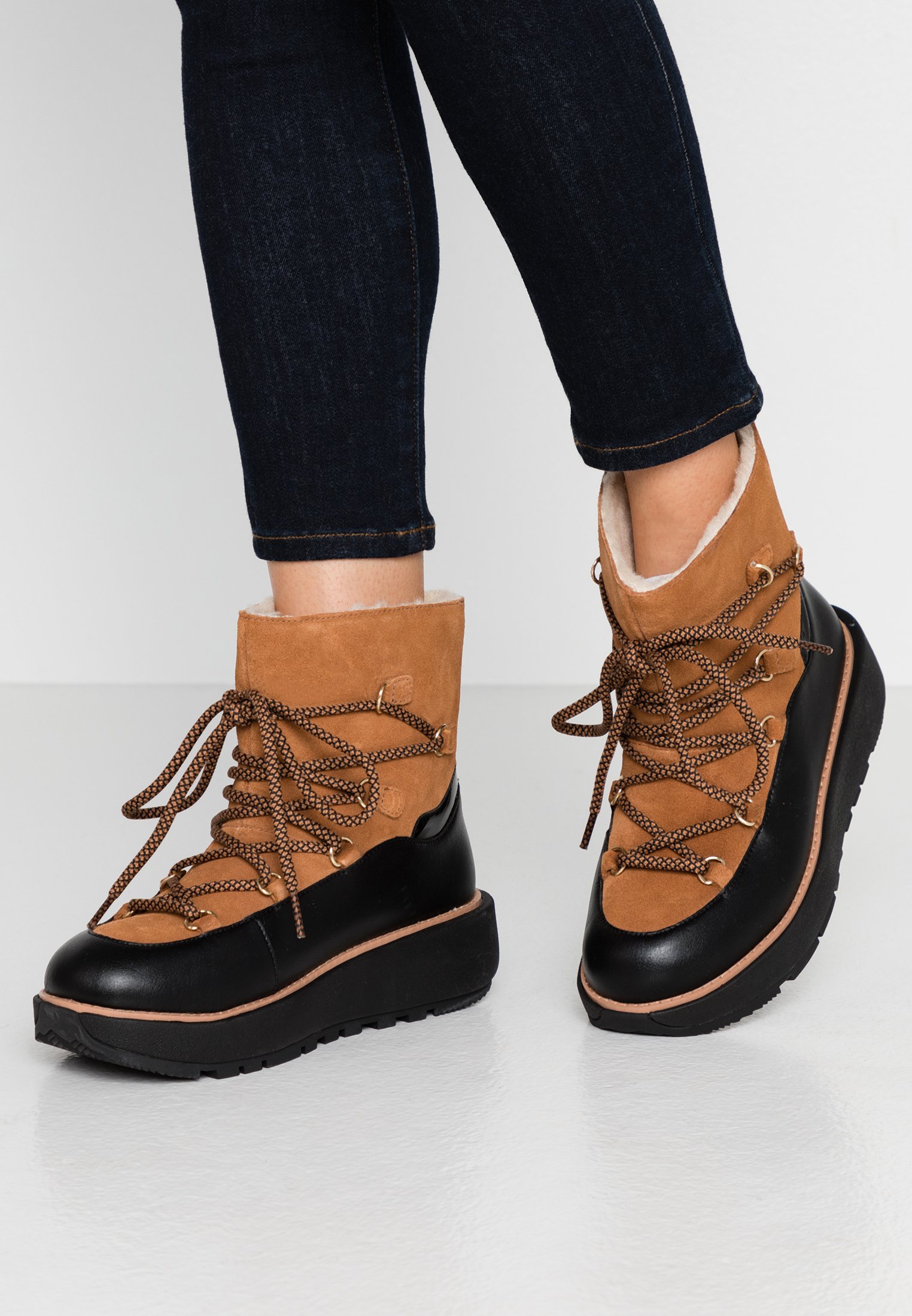 fitflop winter shoes