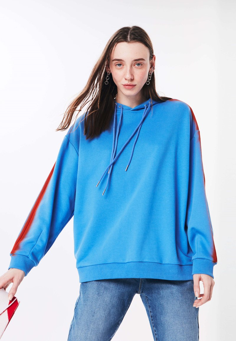 Twist SPRAY PAINT EFFECT Sweater blue/blauw Zalando.nl