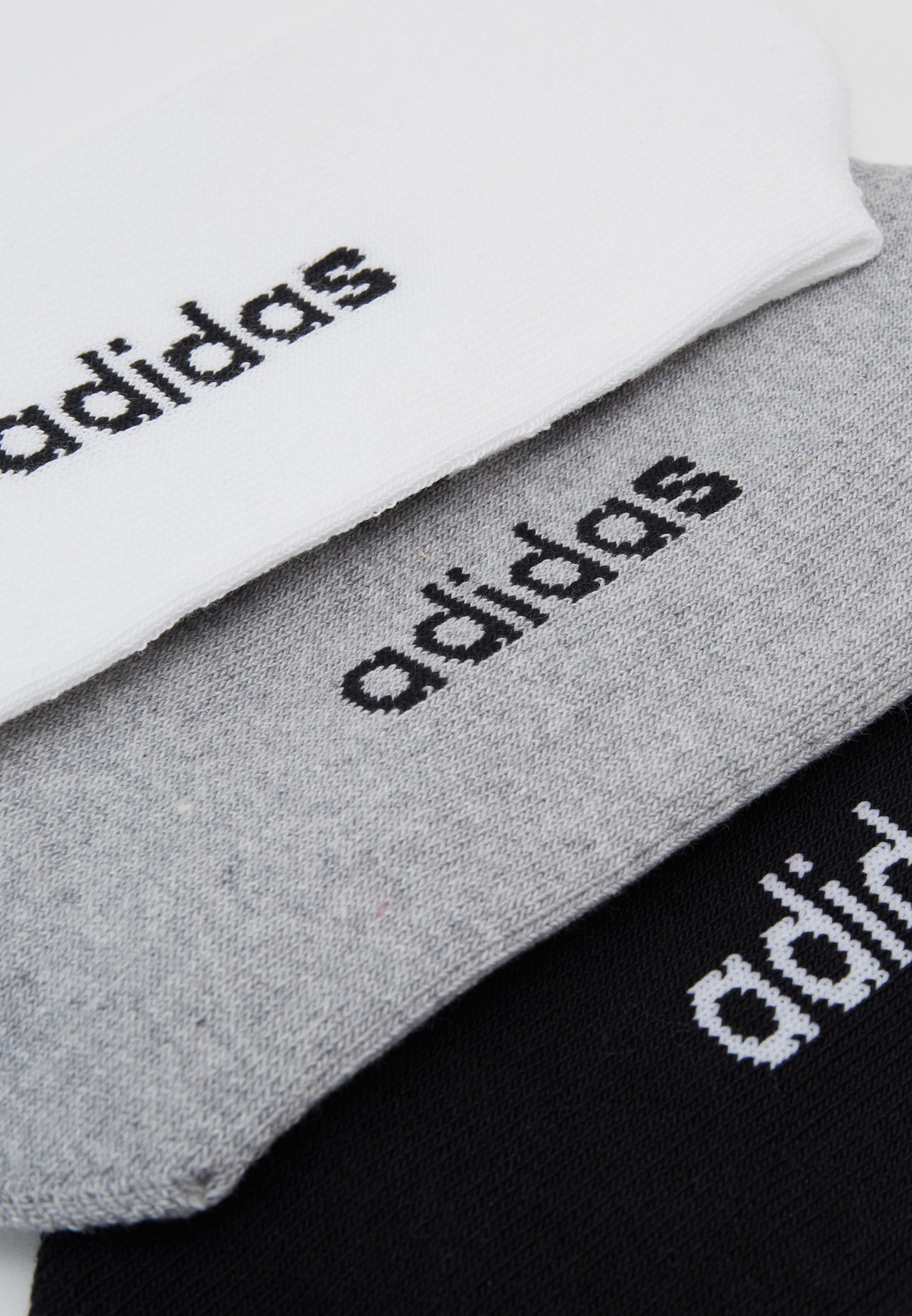 Men 3 STRIPES ESSENTIALS SPORTS CREW SOCKS 3 PACK - Sports socks Men 3 STRIPES ESSENTIALS SPORTS CREW SOCKS 3 PACK - Sports socks