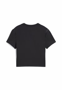 Svart kortärmad t-shirt med fodrad design. Gjord av slät tyg, med rundad halsringning och sömdetaljer. Enkel design, inga mönster.