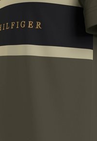Tommy Hilfiger Camiseta estampada - green