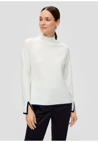 s.Oliver BLACK LABEL MIT STEHKRAGEN - Strickpullover - creme