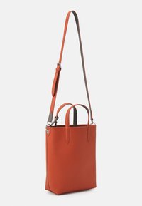 Lacoste Velká kabelka - rooibos tea eco iron gate