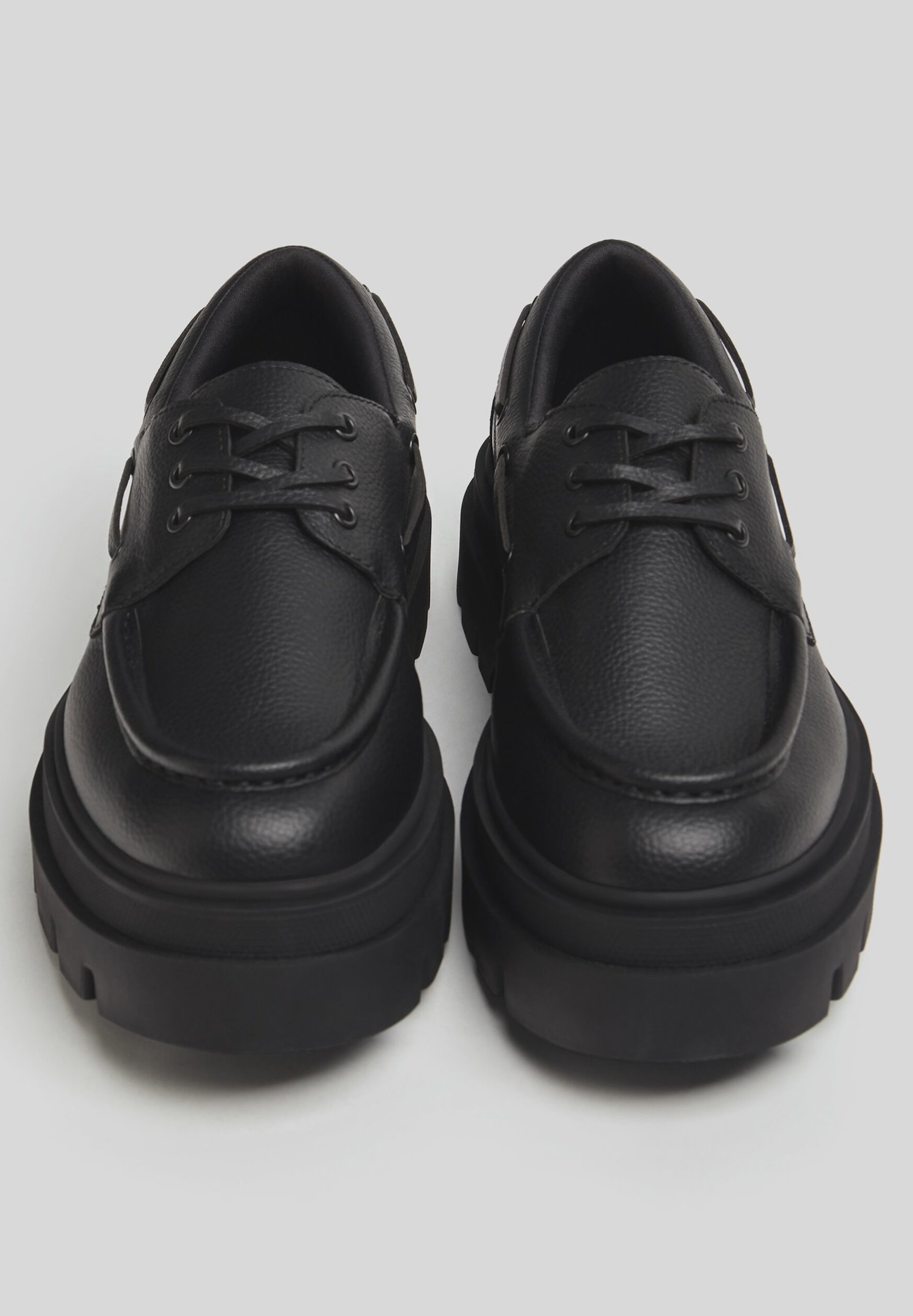 derbies bershka