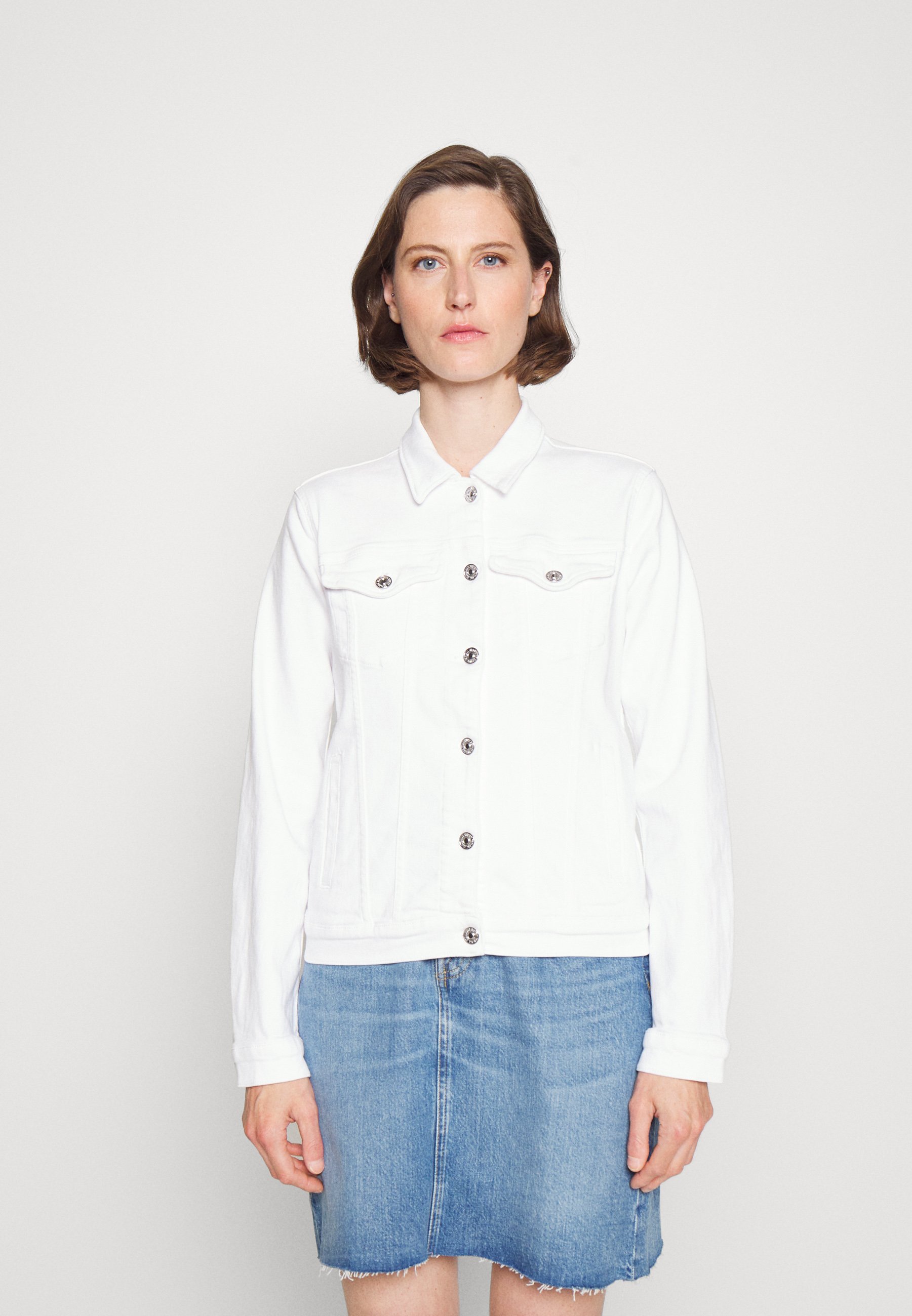 7 for all mankind MODERN TRUCKER 