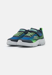 Skechers Performance GO RUN 650 UNISEX - Road running shoes - navy/lime
