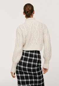 Mango Sweter