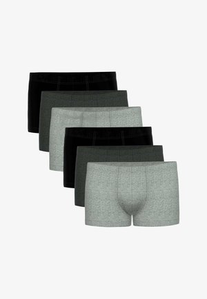 Zes paar herenboxers in afwisselend zwart, donkergroen en lichtgrijs, gerangschikt in een verspringende stapel op een witte achtergrond.