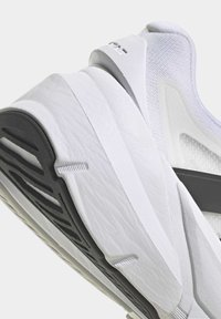 adidas Performance ADISTAR 2.0 - Road running shoes - cloud white core black grey one