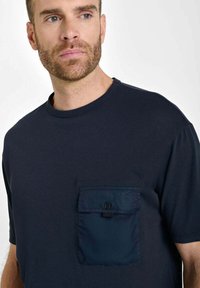 Le Temps Des Cerises T-shirt print - bleu