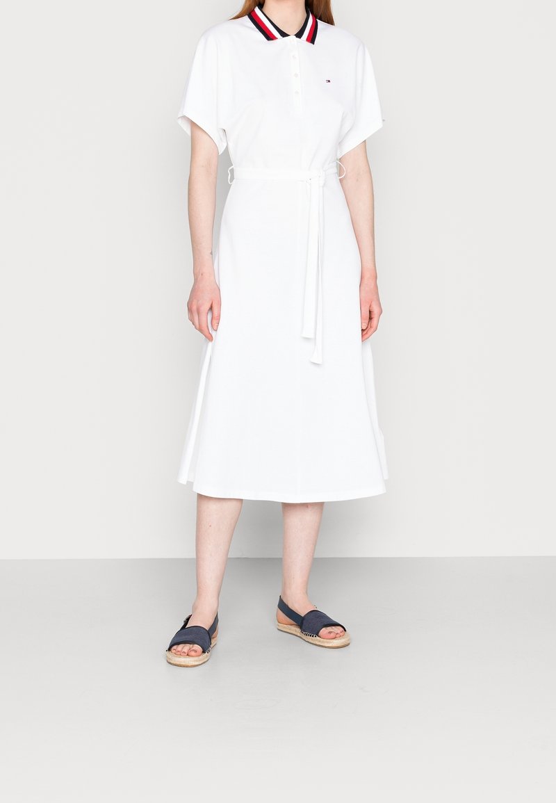 Tommy Hilfiger Robe de jour - white