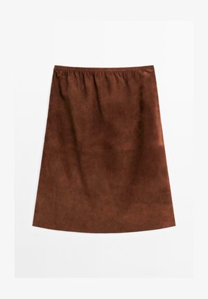 Brun ruskindnederdel med elastisk talje, der har en glat tekstur og en lige silhuet, designet til nem påklædning.