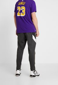 Nike Performance Vereinsmannschaften - black