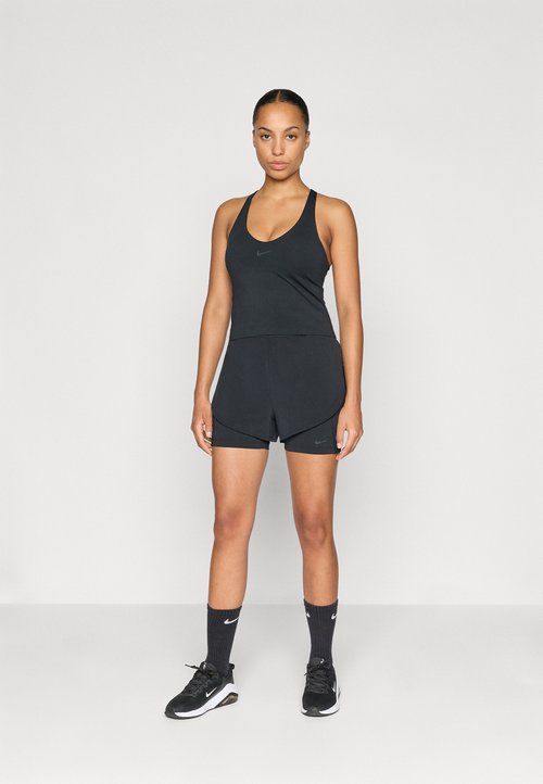 Nike Pantalón corto de mujer Universa 2 in 1 Negro — photo 2
