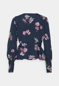 Blusa navy con maniche lunghe, stampa floreale in rosa e verde, vita peplo e polsini con bottoni, realizzata in un tessuto morbido.