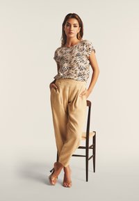 Freddy Pantalones - irish cream direct dyed