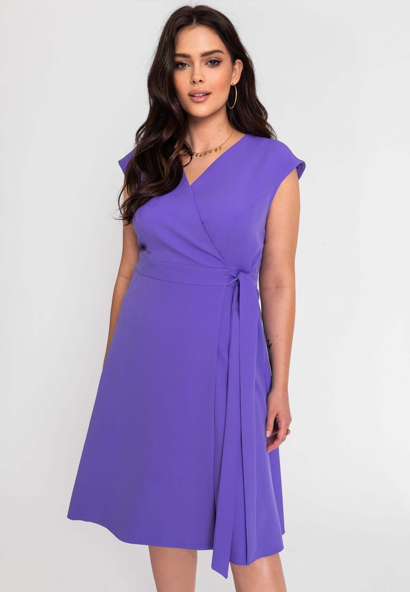 SELFIEROOM DERLA - Sukienka koktajlowa