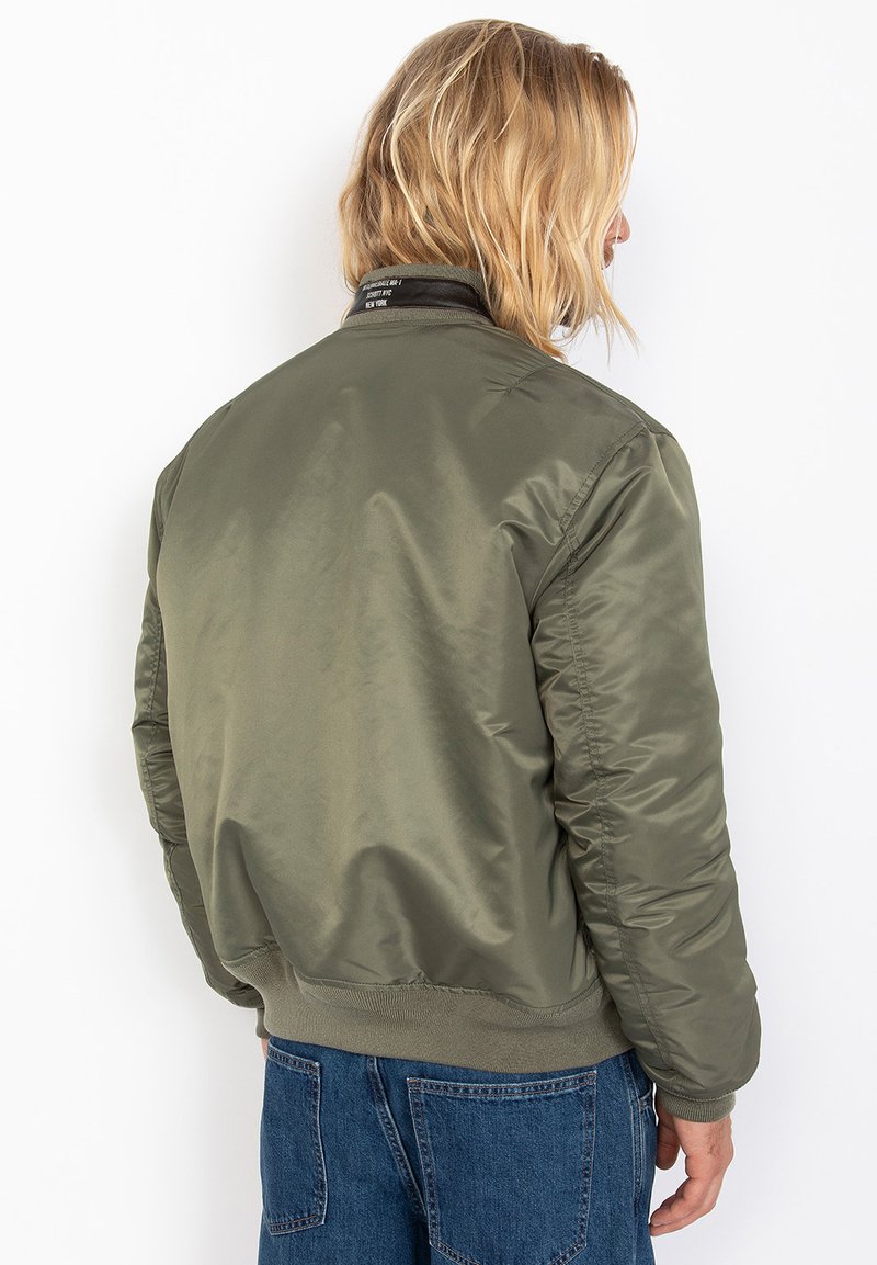 Schott Veste légère - sage kaki/kaki - ZALANDO