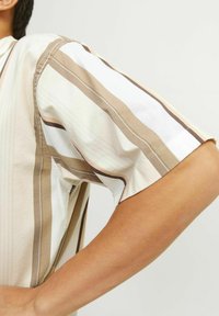 Jack & Jones PREMIUM Overhemd - peach nougat