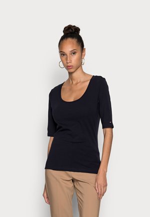 SLIM SCOOP - T-shirt basic - desert sky