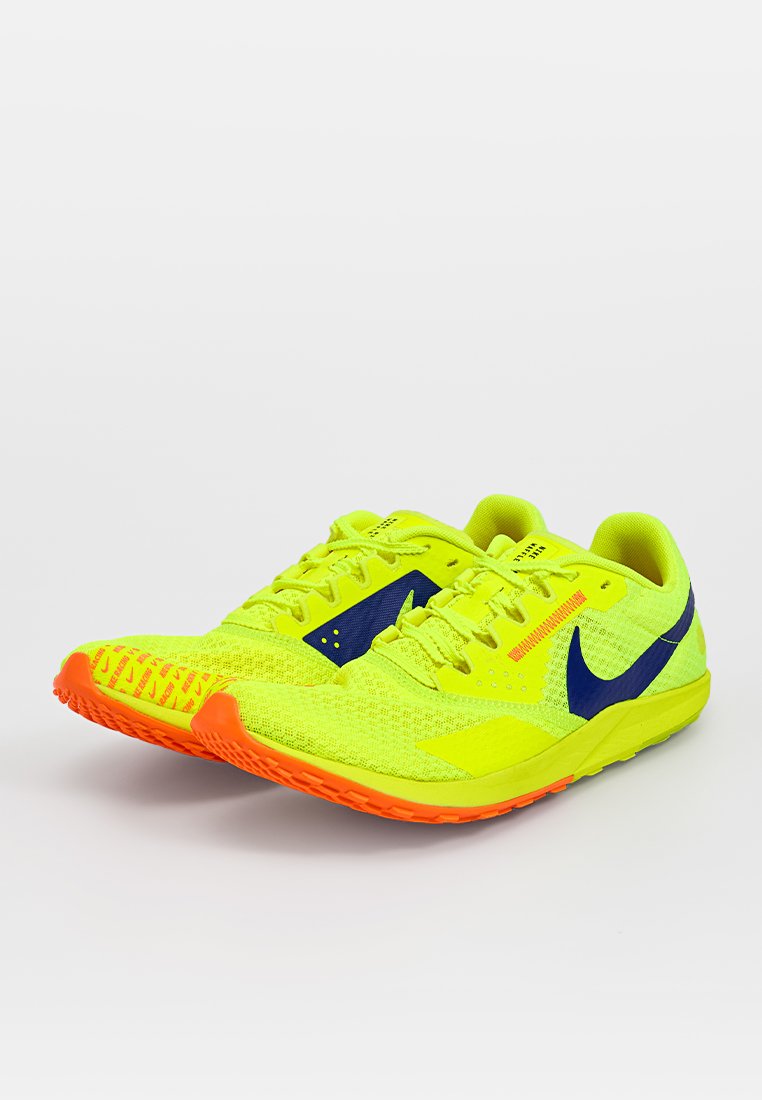 Scarpe da corsa verde lime con tomaia in mesh traspirante, accenti blu, suola arancione e punta testurizzata. Presentano lacci piatti e dettaglio del logo.