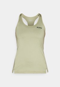 Svetlo olivno zelena majica na naramenice, izdelana iz gladkega in raztegljivega materiala. Ima design s hrbtno naramnico in majhen črn logotip "BORG" spredaj.