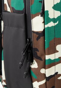 Jordan CORDURA FRANCHISE BACKPACK UNISEX - Mochila - dark green/black