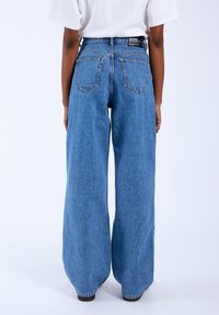 Dr.Denim DONNA - Relaxed fit jeans - stream sky retro