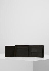 TOM TAILOR TTKAI - Portemonnee - brown