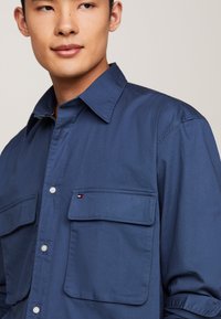 Tommy Hilfiger UTILITY - Majica - aegean sea