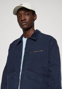Timberland STRAFFORD JACKET - Nyári dzseki - dark sapphire