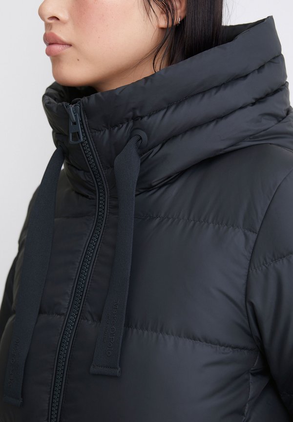 LONG COAT FEMININE SHAPE WITH HOOD - Down coat3