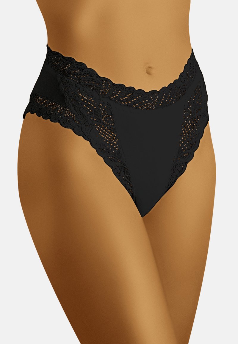 Lingerie noire taille haute avec des panneaux en dentelle et des bords festonnés. Matériau doux, présentant des motifs découpés complexes pour plus de détails.