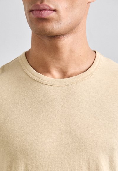 Tiger of Sweden OLAF  - Camiseta básica - practical beige