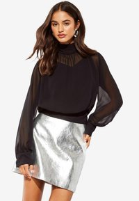 SHIRRED -REGULAR FIT - Blůza - black