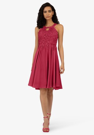 Cocktail dress / Party dress - pink