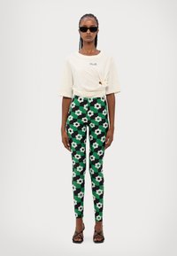 MAX&Co. GLENDA - Legging (type pantalon) - gruen