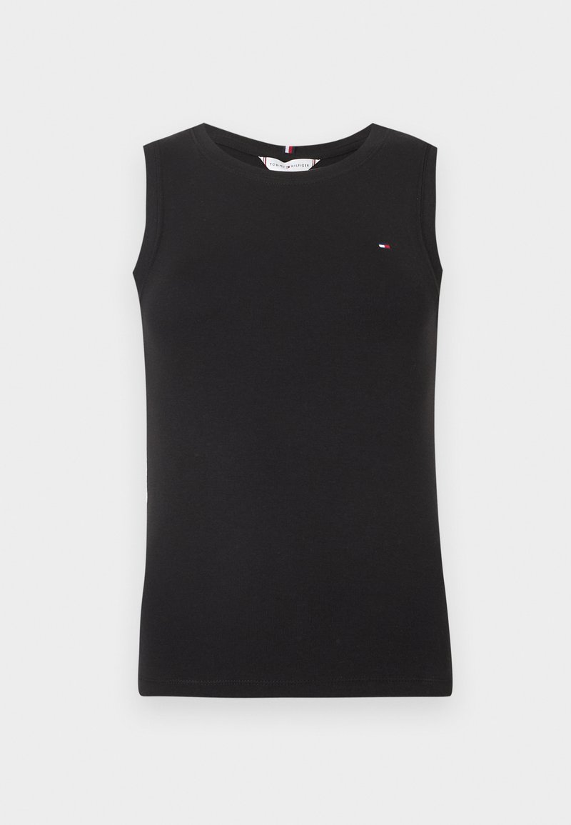 Μαύρο αμάνικο μπλουζάκι με στρογγυλή λαιμόκοψη και μικρό λογότυπο Tommy Hilfiger με τη σημαία στο αριστερό στήθος, απλός σχεδιασμός και ριμπ λαιμόκοψη.