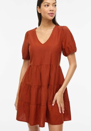 VILA KURZÄRMELIGES - Päevakleit - burnt brick