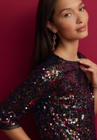Next TALL FIT - SEQUIN QUARTER SLEEVE - Blůza - black pink