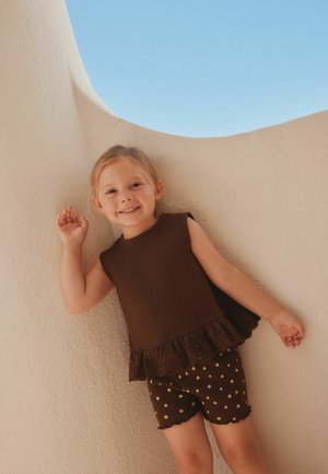 Next, REGULAR FIT - BRODERIE VEST AND SHORTS SET . - Shorts - brown