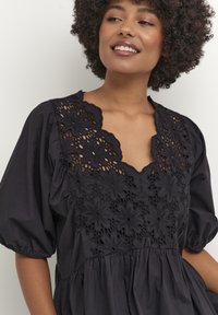 Culture CUVALDA - Kasdienė suknelė - black