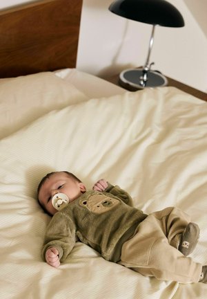 Name it, TROUSERS REGULAR FIT - Pantalon classique - sesame
