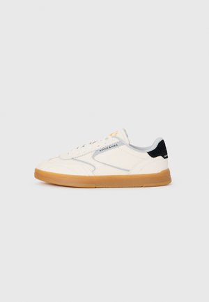 SLIM 8C - Trainers - white