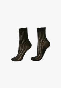 Unausgewählt, black