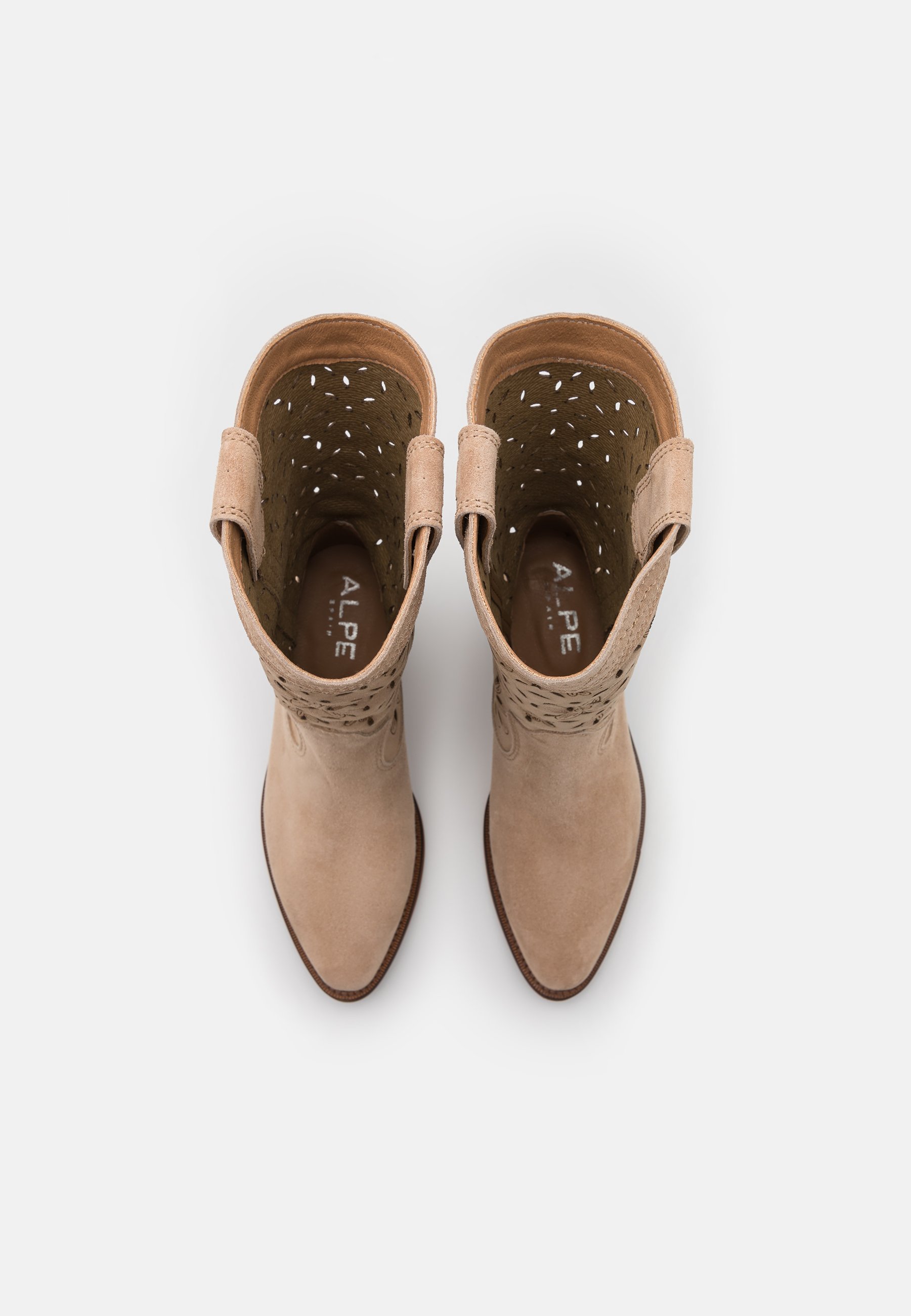 Alpe CECILE - Botas camperas - arena/tierra - Zalando.es