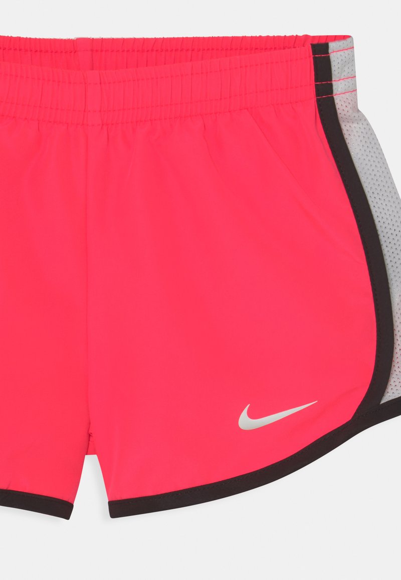 Kinder Stoffhosen | Nike Sportswear DRIFIT Shorts racer pink/black/pink - IJ20880 Kinder Stoffhosen | Nike Sportswear DRIFIT Shorts racer pink/black/pink - IJ20880