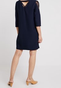 NAF NAF Vardagsklänning - dark blue