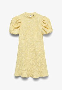 Selectat, pale banana